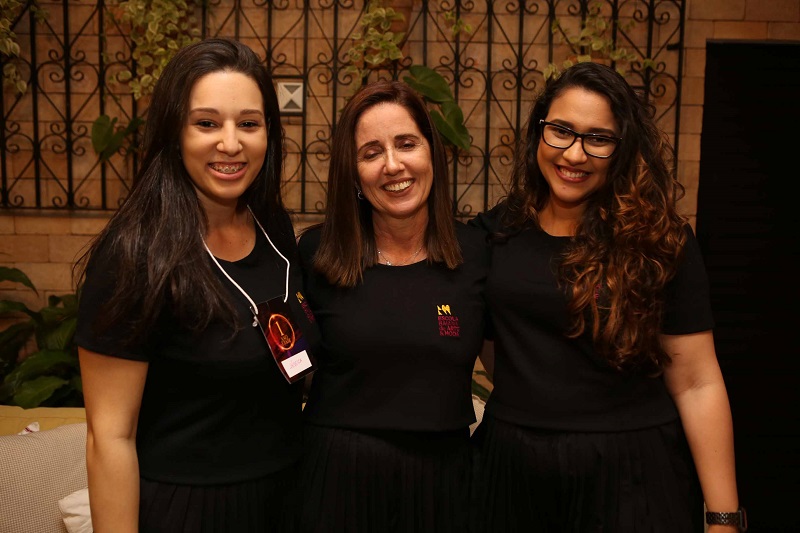  Jessica Nunes, Graziela Bandeira e Leila Borges       